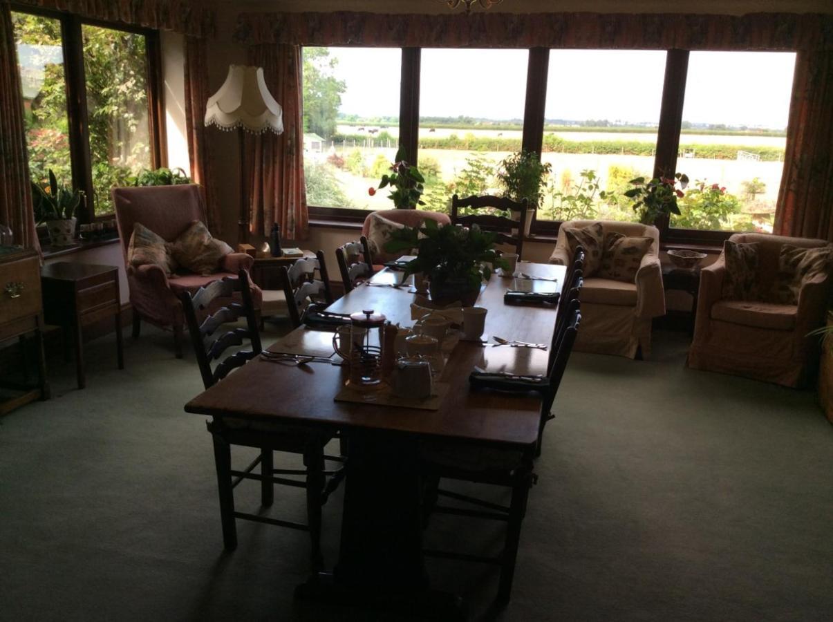 Nightingale B&B เพอร์ชอร์ ภายนอก รูปภาพ